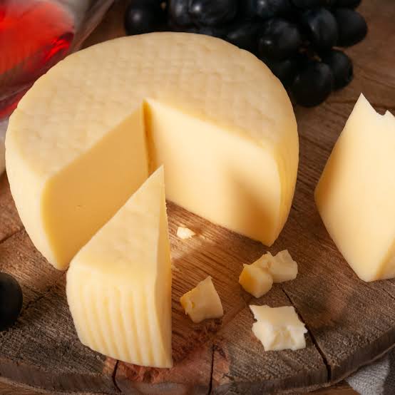 Generic Caciotta