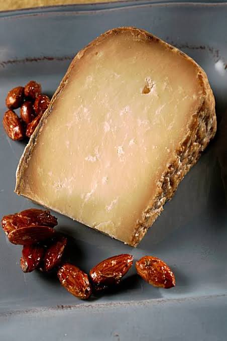 Achadinha Cheese Company Capricious