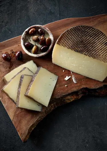 How to Keep Cheese Cool in Hot Weather Without Ruining It