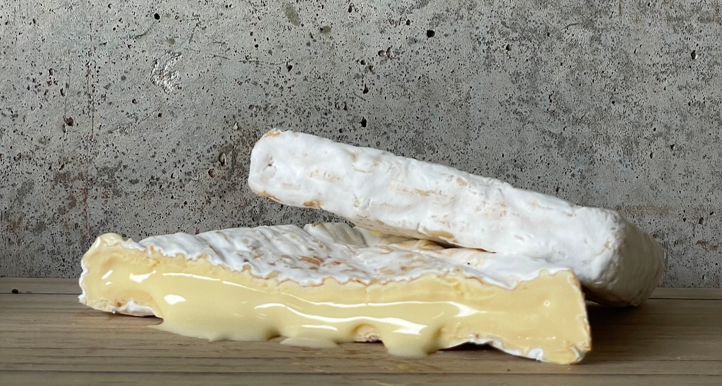 BoatShed Cheese Beach Box Brie